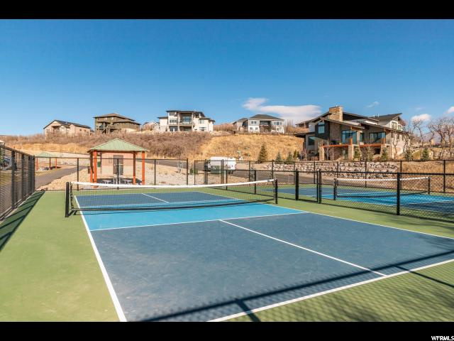 Pickleball Courts