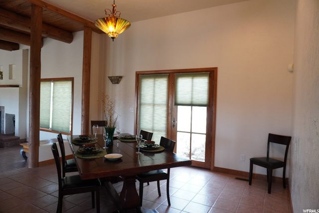1041 S Donkey Flats Rd E, Teasdale, UT 84773 — photo 7