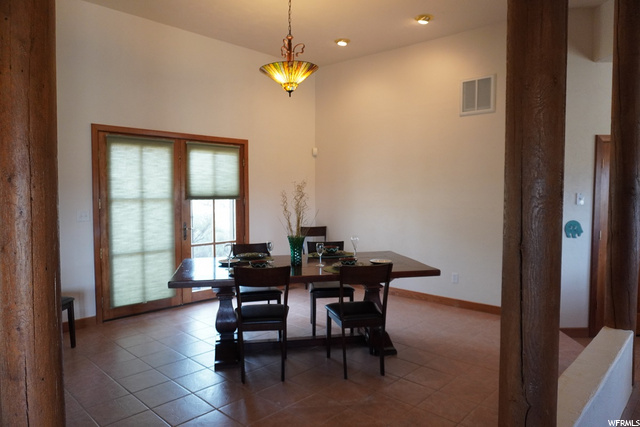 1041 S Donkey Flats Rd E, Teasdale, UT 84773 — photo 8