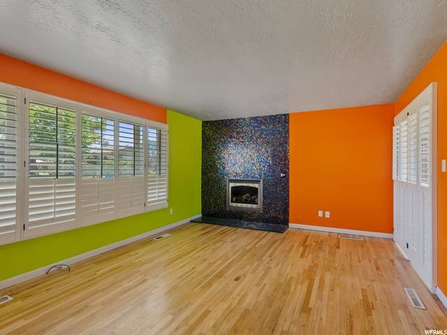 871 E Baker Dr, Midvale, UT 84047 — photo 4