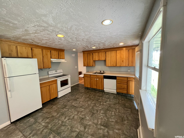 1380 E Hudson St, Ogden, UT 84404 — photo 8