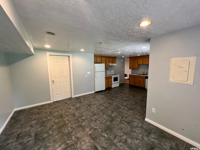1380 E Hudson St, Ogden, UT 84404 — photo 7