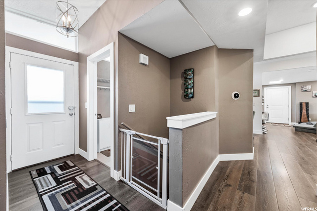 4992 S Pinehill Dr E, Murray, UT 84107 — photo 4