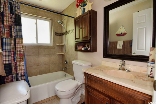 Upstairs Bathroom