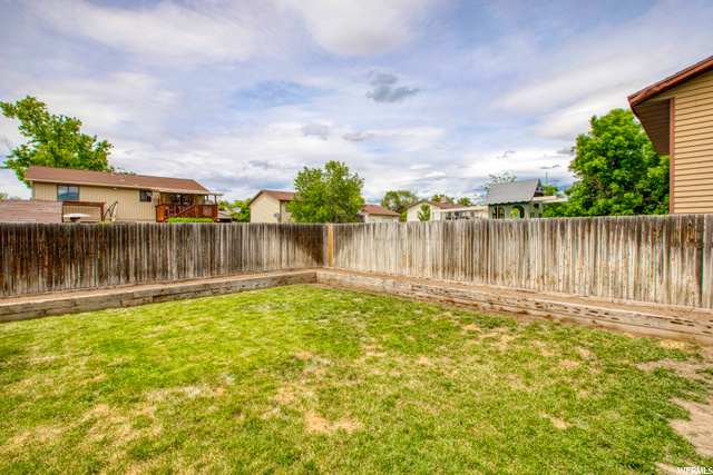 245 E 925 S, Layton, UT 84041 — photo 10