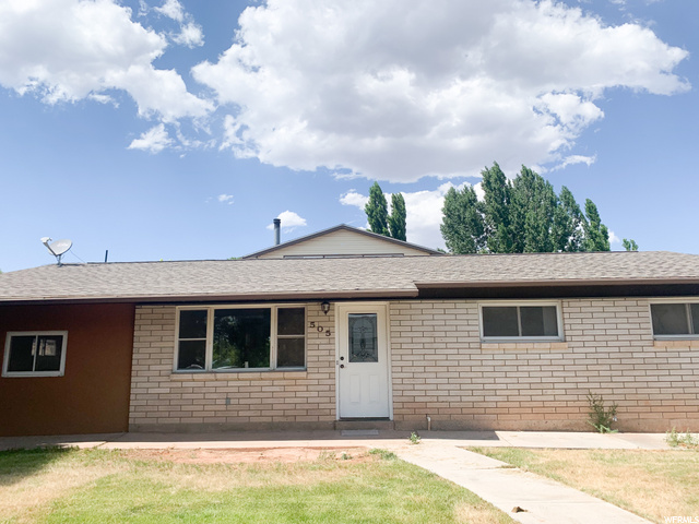 505 E Center St, Richfield, UT 84701 — photo 2