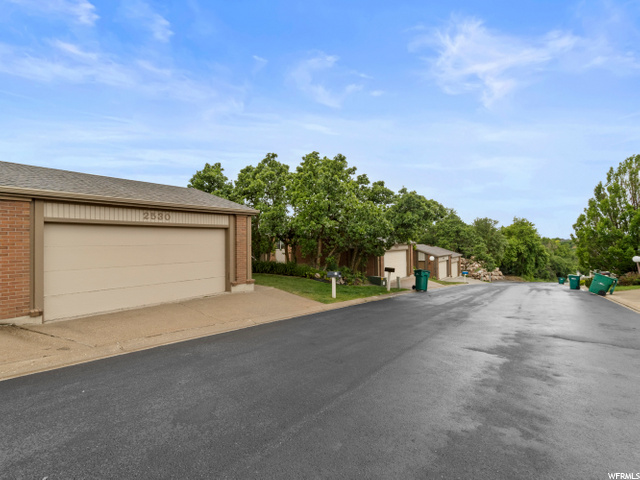 2530 E 1900 N, Layton, UT 84040 — photo 3