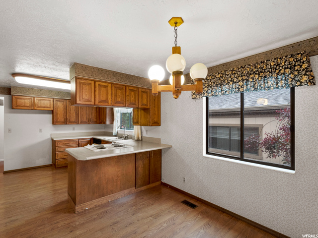 2530 E 1900 N, Layton, UT 84040 — photo 9
