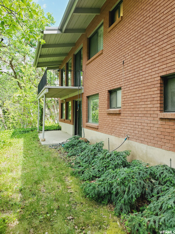 back of home, 2 decks