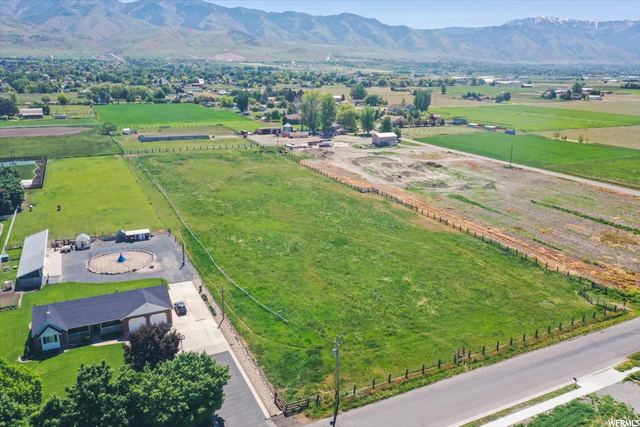175 S 800 W, Smithfield, UT 84335 — photo 11