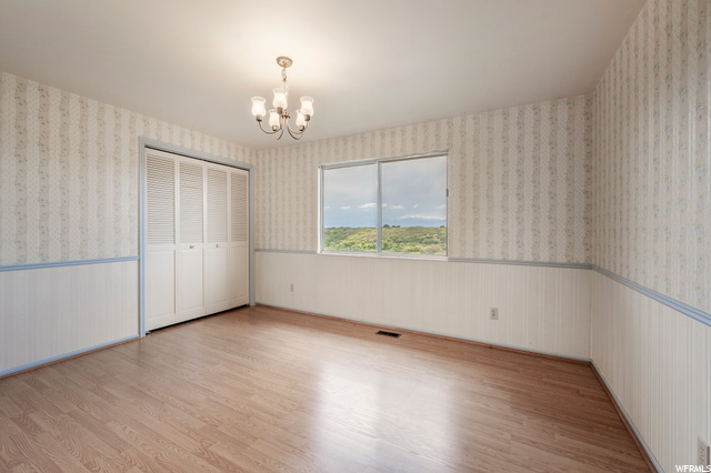 Upstairs Bedroom 2