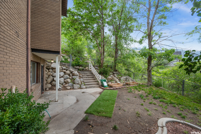 Bonus House Private Yard