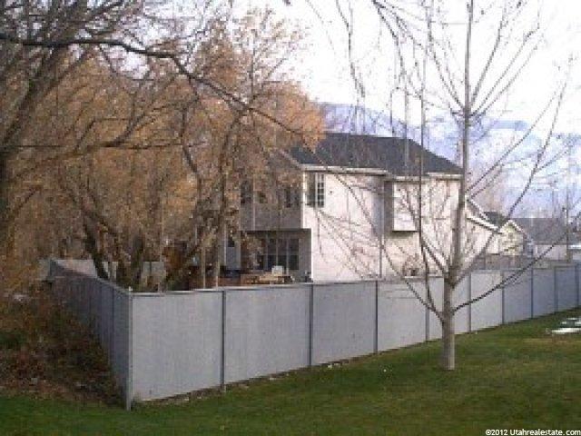 728 Lewis And Clark Cir, Centerville, UT 84014 — photo 2