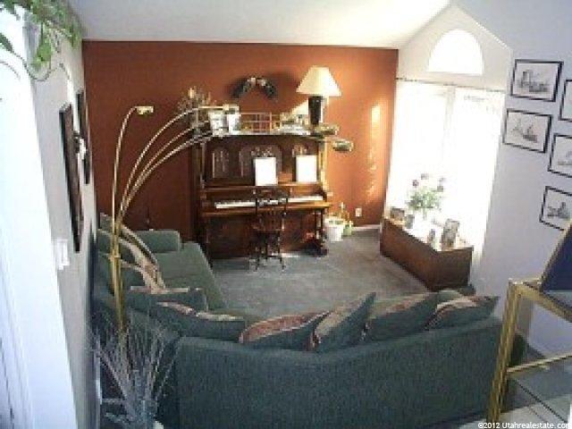 728 Lewis And Clark Cir, Centerville, UT 84014 — photo 5
