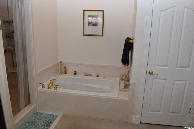 Main bathroom