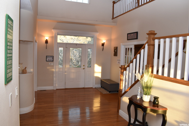 Entry way