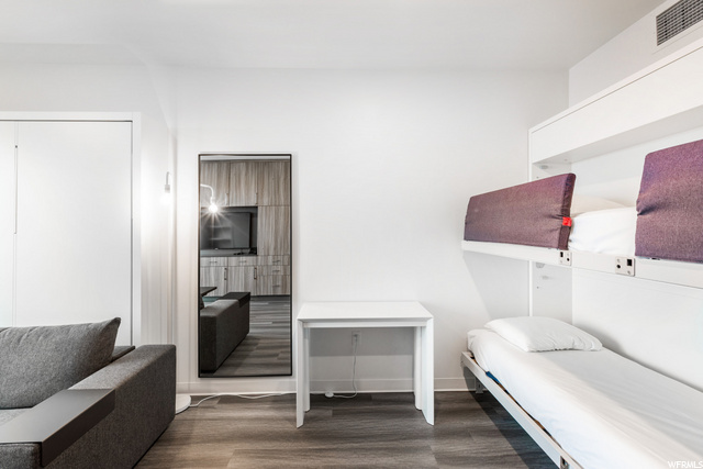 YotelPad #233