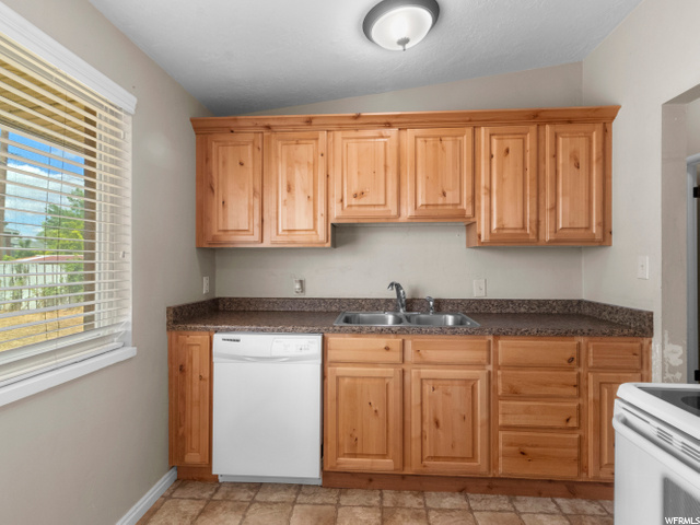 1008 Willow, Brigham City, UT 84302 — photo 8
