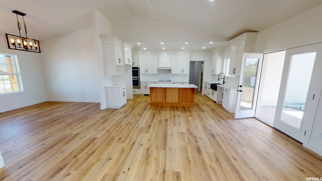856 E Center St, Grace, ID 83241 — photo 7
