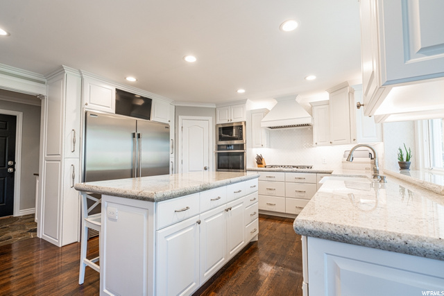 4540 Spring Meadow Dr, Bountiful, UT 84010 — photo 9