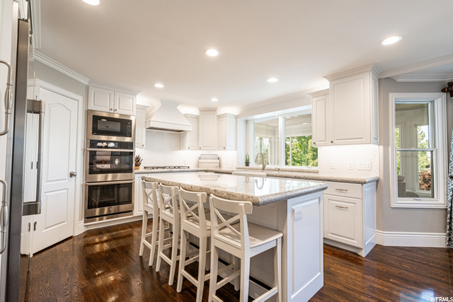 4540 Spring Meadow Dr, Bountiful, UT 84010 — photo 8