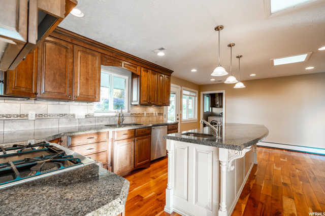 853 S 850 E, Bountiful, UT 84010 — photo 9