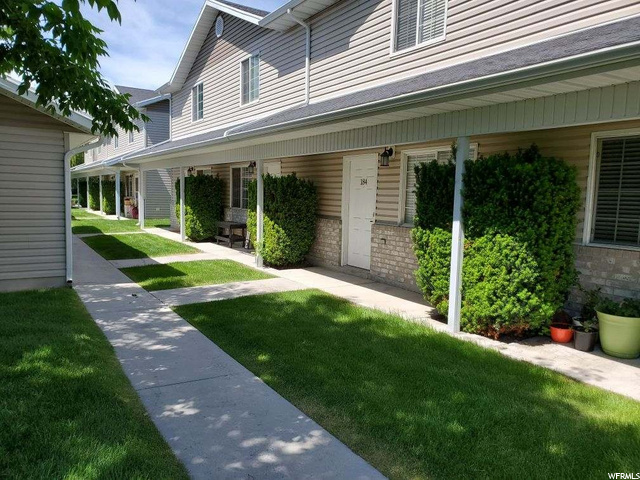 Front of Townhome