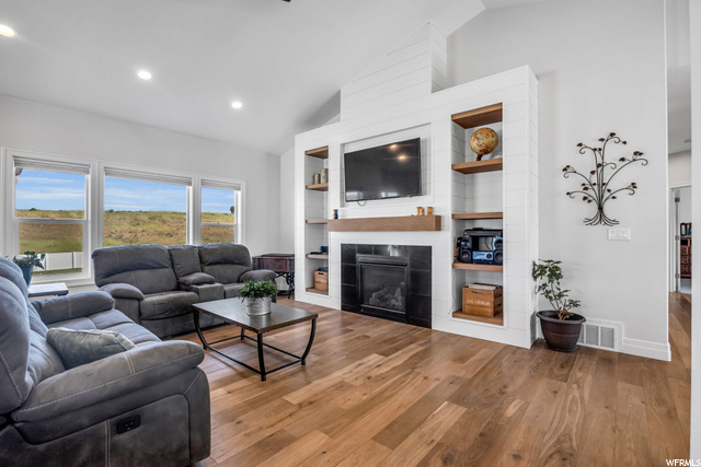 463 E Canyon Rim Rd, Smithfield, UT 84335 — photo 4