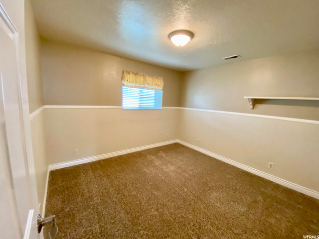 252 S 400 E, Hyde Park, UT 84318 — photo 10