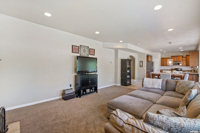 953 E Bridges Ct, Murray, UT 84121 — photo 11