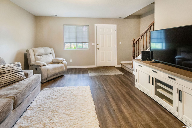 19 N Somerset Pl, Logan, UT 84321 — photo 3