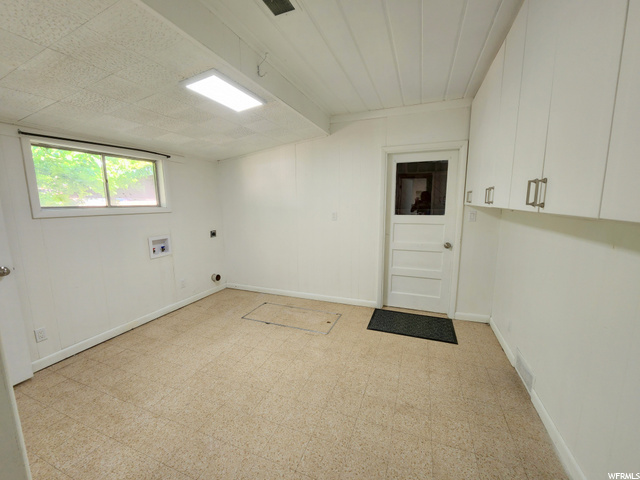 Extra large laundry room