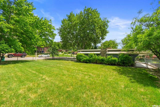 895 Simoron Dr, Ogden, UT 84404 — photo 12