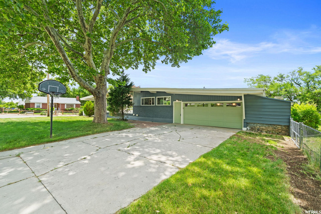 895 Simoron Dr, Ogden, UT 84404 — photo 8