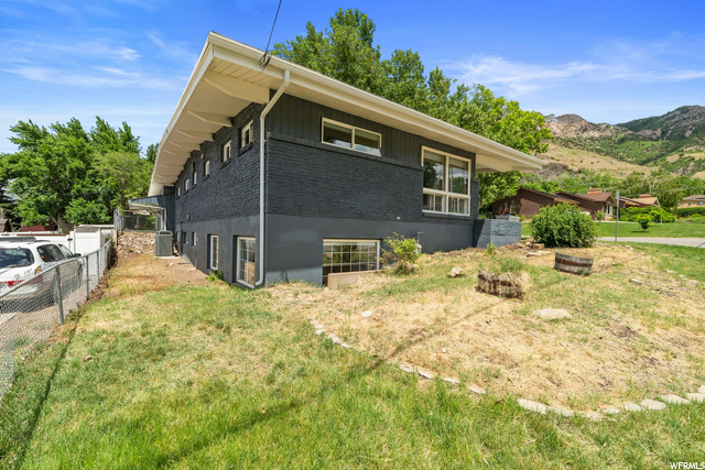 895 Simoron Dr, Ogden, UT 84404 — photo 10