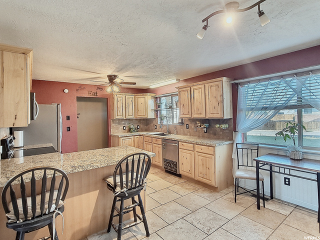 1945 E 3050 S, Vernal, UT 84078 — photo 3