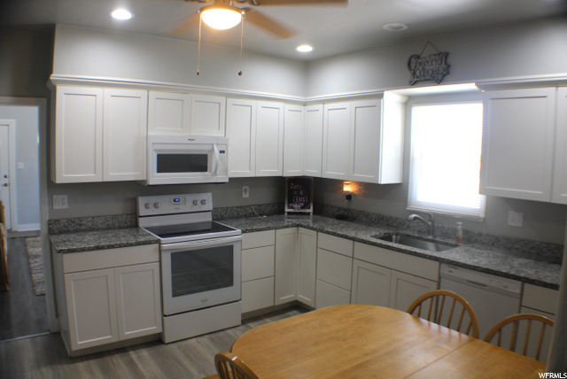 175 N Main St, Aurora, UT 84620 — photo 7
