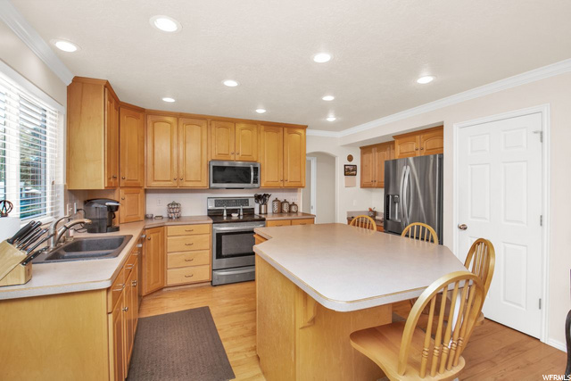 6262 S 2050 E, Uintah, UT 84403 — photo 5