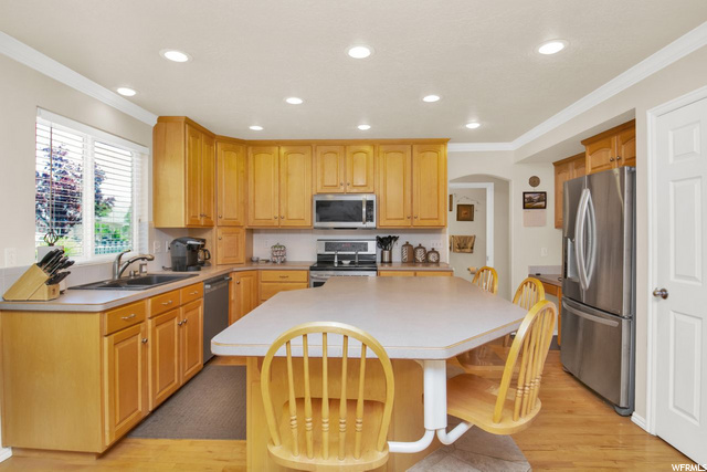 6262 S 2050 E, Uintah, UT 84403 — photo 3