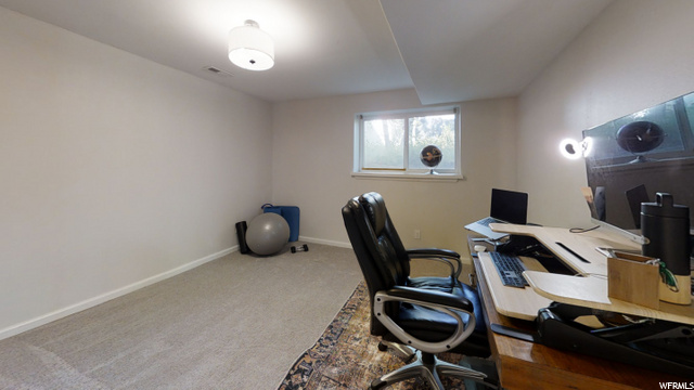 Home office/ 2nd Master Bedroom