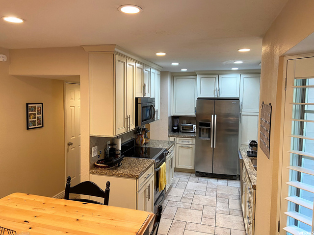 645 E 6910 S #20, Midvale, UT 84047 — photo 6