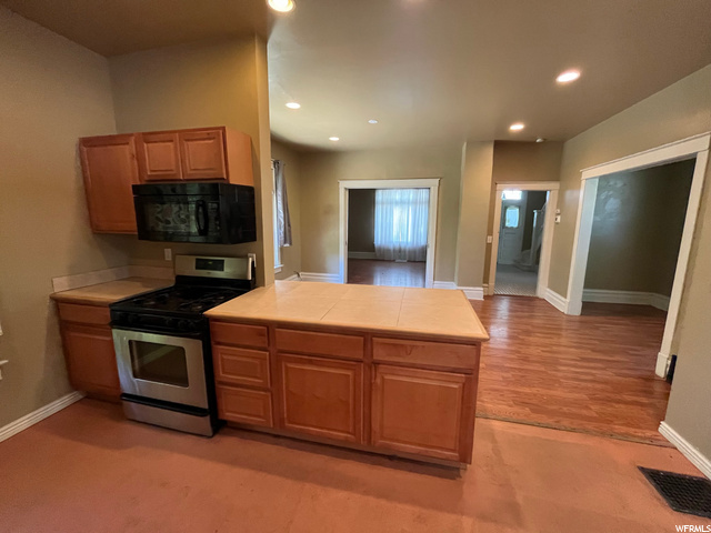 2672 S Madison E, Ogden, UT 84401 — photo 9