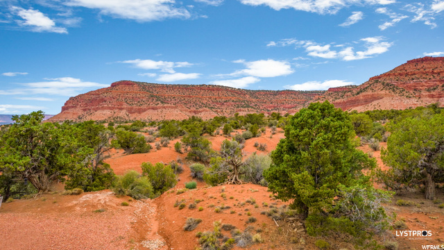 4685 E Red Cliffs Dr, Kanab, UT 84741 — photo 9
