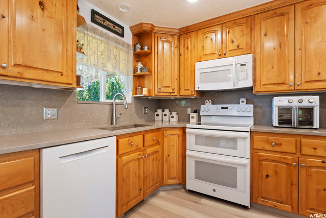 583 W 2050 N, West Bountiful, UT 84087 — photo 8
