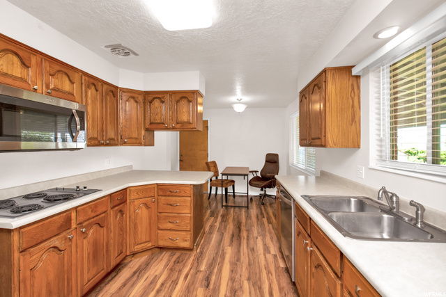 3135 N 575 E, North Ogden, UT 84414 — photo 7