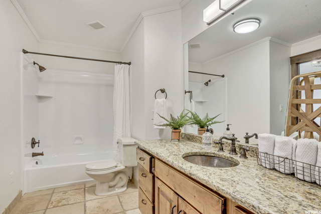 Main Floor Bathroom
