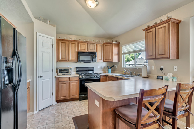 1353 N 2340 W, Clinton, UT 84015 — photo 9