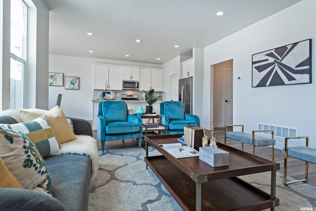 618 E 8000 S, Sandy, UT 84070 — photo 5