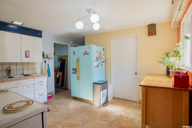 5669 S 1080 E, Murray, UT 84121 — photo 12