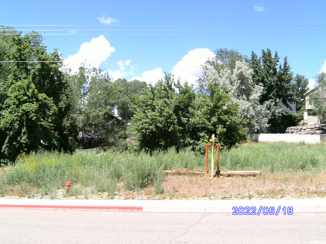 702 E Edgewood, South Ogden, UT 84403 — photo 2